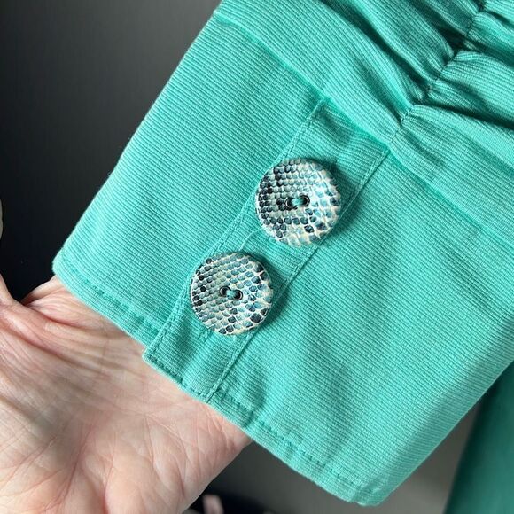 Anthracite Women’s Fully Lined Lightweight Coat w/Snakeskin Buttons. Turquoise. - Picture 2 of 12